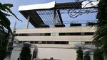 Penampakan Sisi Atap Gedung Parkir Bandara Soetta Lepas