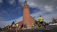 Sekitar 17.000 orang mengikuti lomba maraton di tengah pandemi Corona.  