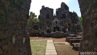 Menurut pengelola Goa Sunyaragi Thamrin Iskandar tingkat kunjungan wisata selama libur Idul Adha hanya 200 pengunjung. Jauh lebih sedikit dibandingkan tahun sebelumnya. 