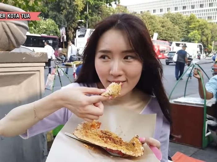 5 YouTuber Korea yang Konten VIdeonya Kuliner Indonesia