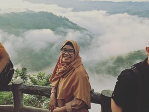 Pesona Bukit Mangunan, Menikmati Negeri di Atas Awan