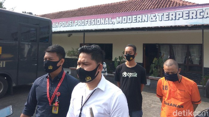 Ibu di Cimahi merugi Rp 128 juta usai ditipu investasi dollar