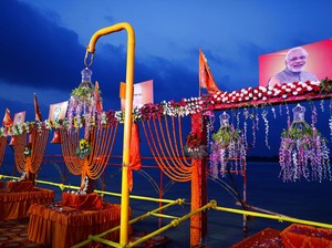 Kuil Hindu di Tanah Sengketa Antarkan Kritik untuk PM India