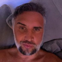 Rumah produksi Brazzers yang membuat film-film sensual memutuskan untuk mengasuransikan alat vital sang aktor. Tampaknya, rumah produksi tersebut menilai Keiran adalah asetnya yang perlu dijaga baik-baik.  Foto: Instagram