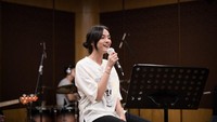 Mawar De Jongh akan menggelar  Virtual Concert: Ruang Rindu pada 7 Agustus 2020. Foto: Trinity Optima Production/Nadela Putri/Okky Triansyah