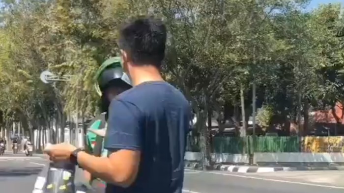 ojol berantem pelanggan