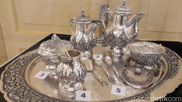 Pameran Temporer Koleksi Perak Museum Sonobudoyo Yogya