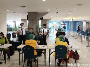 Terbang dari Bandara Soekarno-Hatta ke Manado PP Saat Pandemi