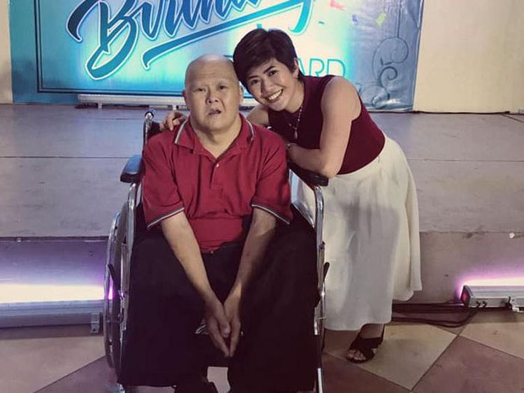 Foto Wanita & Ayah Down Syndrome, Dulu Malu Akui Kini Tulis Pesan Menyentuh