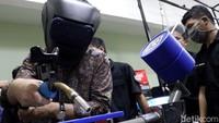 Kementerian Perdagangan berencana mengekspor produk simulator buatan anak negeri yang diproduksi PT Alam Virtual Semesta (AVS) di Kota Bandung, Jawa Barat.