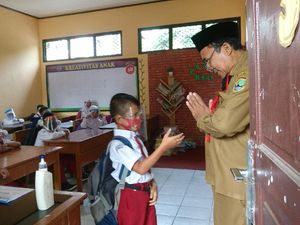 Siswa di Cilegon Mulai Bersekolah Tatap Muka Hari Ini