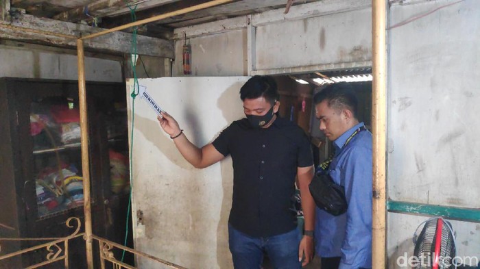 TKP Resti ditemukan gantung diri (Bakri-detikcom).