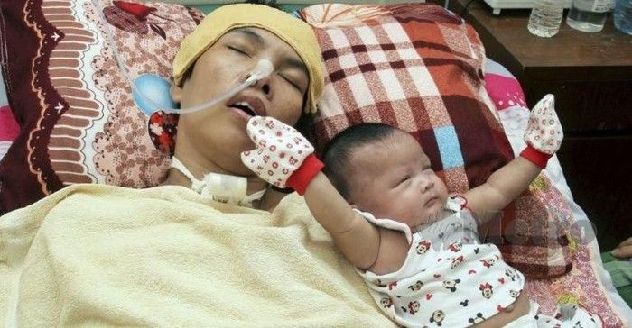 5 Kisah Wanita Menyusui  Bayi yang Bikin Haru dan Salut 