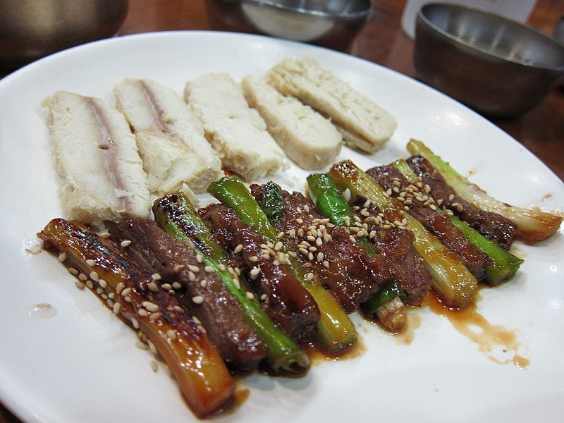Hidangan Ikan Hiu Mancangeara