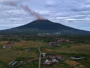 Gunung Kerinci Tutup Lagi Jalur Pendakiannya