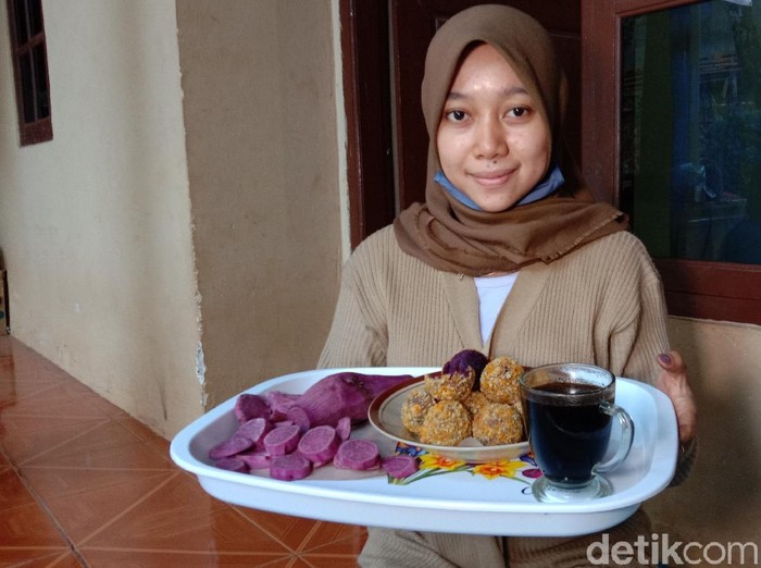 getuk tengu Penjual Getuk Tengu di Kudus
