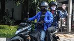 Jasa Cuci Mobil Pasangan Tuna Rungu yang Viral di Tangerang