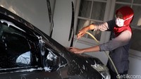 Bayu dan Widya sebelumnya sempat menjadi mitra Go-Auto. Sejak pandemi Covid-19, keduanya tidak lagi mitra karena pihak Gojek menghentikan layanan tersebut.