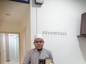 Jemaah Haji Indonesia Menang Hadiah Arloji Mewah Saat Karantina