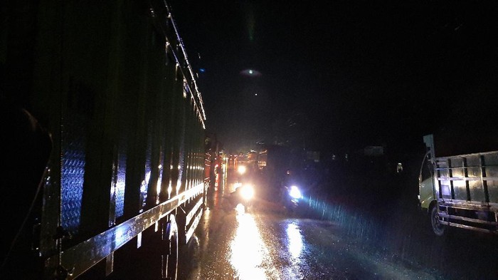 Kecelakaan truk muatan LPG di Musi Banyuasin, Lintas Timur Sumatera, Sumsel