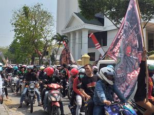 Sidang Perdana di PN Surabaya Ditunda, Ratusan Pendekar Membubarkan Diri