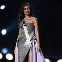 Maya Reaidy yang besar di Tannourine, kota utama di Lebanon, mengunggah di Instagram Story sederetan cara untuk membantu korban ledakan Beirut. Maya mengajak para pengikutnya di Instagram untuk mendonorkan darah mereka atau memberikan bantuan uang pada Palang Merah Lebanon. Foto: Dok. AFP