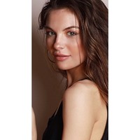 Maya Reaidy disebut sebagai ratu kecantikan yang bukan hanya cantik wajahnya tapi juga hatinya. Dia aktif mengkampanyekan perlindungan hak anak-anak khususnya mereka yang berkebutuhan khusus. Sebagai Miss Universe Lebanon, Maya ingin lebih menggaungkan lagi apa saja hak seorang wanita di Lebanon. Foto: Instagram @mayareaidy