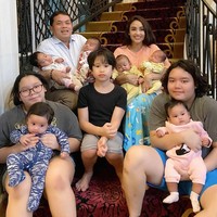 Walaupun kerap dijuluki Crazy Rich, tapi Monica Soraya mengaku bahwa dirinya merasa sebutan tersebut terlalu berlebihan untuknya. Hal itu diakuinya ketika diwawancara oleh Wolipop. Monica mengaku bahwa dirinya lebih senang membicarakan dan menyebarkan mengenai kebaikan untuk menolong sesama, seperti yang dilakukannya. Foto: dok. Monica Soraya