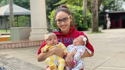 10 Momen Crazy Rich Jakarta Rawat 6 Bayi Terlantar di Rumah Mewahnya