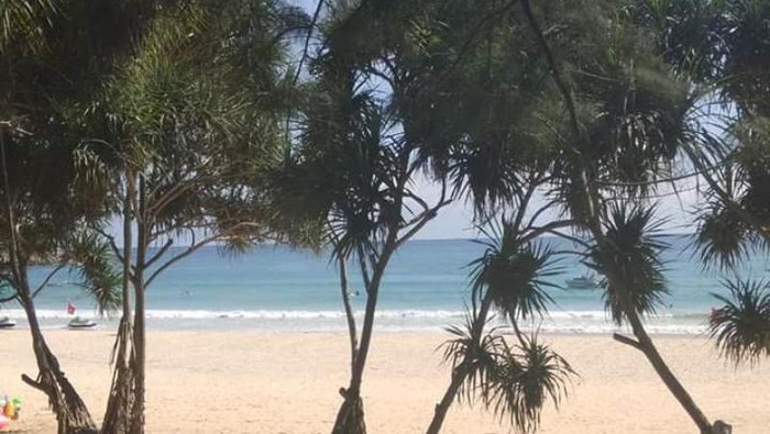 Pantai di Phuket, Thailand.