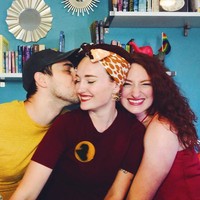 Cody, Magie dan Janie sudah menjalani hubungan poliamori ini sejak 2016. Di 2018, mereka mempublikasikan hubungan tersebut di media sosial dan jadi kontroversi.  Foto: Instagram