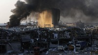 Ledakan besar ini bahkan terasa hingga ke Siprus. Marwan Tahtah/Getty Images.