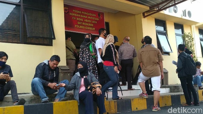 Ratusan orang yang menjadi korban penipuan paket kurban Cianjur melapor.