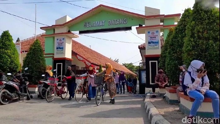 SMP Negeri 2 Jatibarang, Brebes, gelar pembelajaran tatap muka, Rabu (5/8/2020).