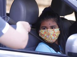 Aksi Bagi-Bagi Komputer Gratis Untuk Siswa Sekolah, Mau Dong!