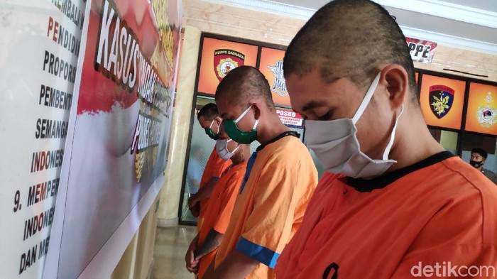4 Pria di Sulsel yakni DA (12), Arif, Wahyu, dan Yusuf memperkosa seorang wanita secara bergiliran hingga tidak berdaya (Bakri-detikcom).