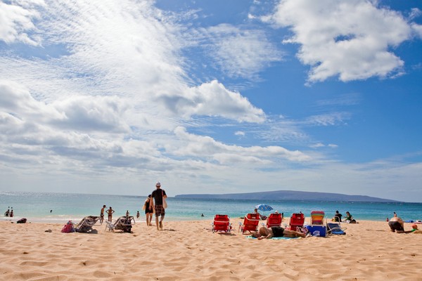 Tempat untuk kayak selanjutnya yang tak kalah indah adalah Pantai Makena, di pantai selatan Maui. Di sini, kamu akan dimanjakan dengan serangkaian formasi lava bawah air dari gunung berapi bawah laut yang merupakan rumah ideal untuk penyu hijau. (iStock) Tempat untuk kayak selanjutnya yang tak kalah indah adalah Pantai Makena, di pantai selatan Maui. Di sini, kamu akan dimanjakan dengan serangkaian formasi lava bawah air dari gunung berapi bawah laut yang merupakan rumah ideal untuk penyu hijau. (iStock)