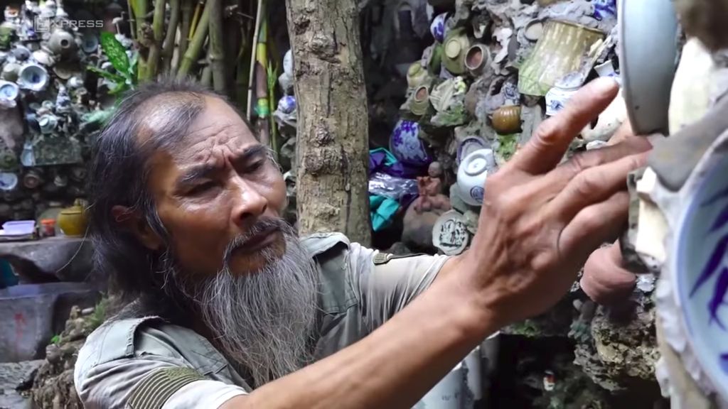 Cerita Pria Vietnam Hiasi Rumahnya dengan 10 Ribu Porselen