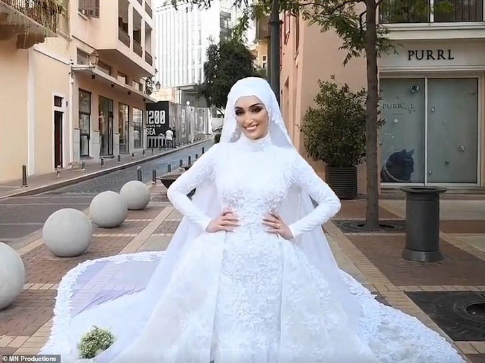 Foto pernikahan di Beirut berubah jadi Bencana Foto pernikahan di Beirut berubah jadi Bencana