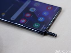 Menggenggam Galaxy Note 20 dan Note 20 Ultra Harga Belasan Juta