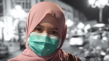 Foto selfie dengan kamera depan 32 megapixel dan 1,2 megapixel dengan AON Smart Sensor. (Angling Adhitya Purbaya/detikcom)