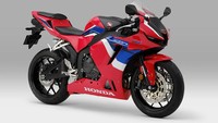 Posisi lampu sein dipindah ke atas fairing dan lebih dekat dengan tuas kopling dan rem. Baik lampu depan, lampu rem, dan lampu sein sudah mengadopsi teknologi LED. Foto: Honda