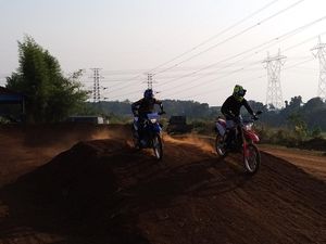 Yamaha Buka Kelas Belajar Off Road dari Instruktur Jepang, Gratis!