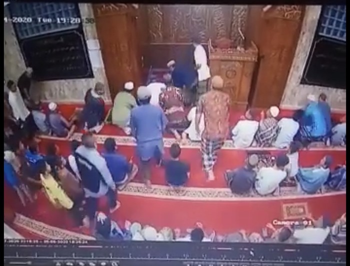 Imam masjid di Sumbar pingsan saat pimpin salat lalu wafat di RS (dok. Istimewa)
