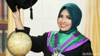 Jasad IM ditemukan tergeletak di Jalan Lintas Gunung Raja Rasa Nae Barat pada pukul 09.00 Wita, Rabu (5/8/2020). Di sekujur tubuh korban dipenuhi luka tikaman, sayatan, serta sabetan senjata tajam.
