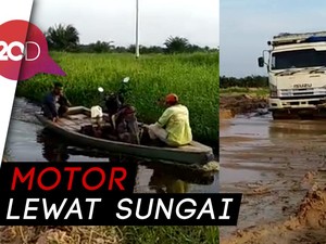 Jalan Provinsi di Riau Ini Rusak Parah, Cuma Truk yang Bisa Lewat