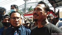 Jerinx tiba di Polda Bali sekitar, Kamis (6/8/2020)  pukul 10.45 Wita. 