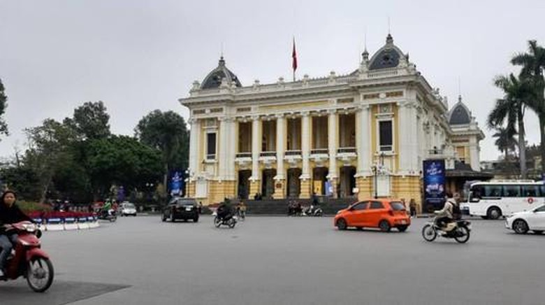 Keliling kota Hanoi