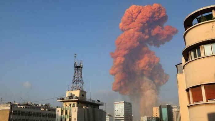 Ledakan Lebanon: Apa sebenarnya amonium nitrat dan mengapa bahan kimia itu bisa sangat berbahaya