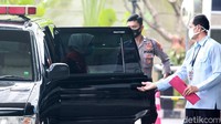 Desi Arryani tiba di gedung KPK, Kamis (6/8/2020). 